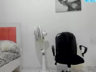 olivahot31's Live Sex Cam Show