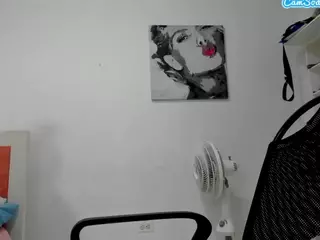 olivahot31's Live Sex Cam Show