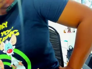 olivahot31's Live Sex Cam Show