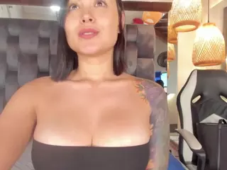 thebigpam's Live Sex Cam Show