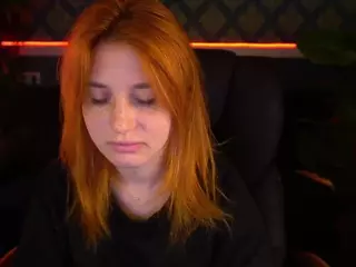 EmilyFoxy's Live Sex Cam Show