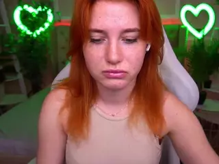 EmilyFoxy's Live Sex Cam Show