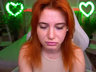 EmilyFoxy's Live Sex Cam Show