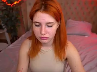 EmilyFoxy's Live Sex Cam Show