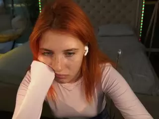 EmilyFoxy's Live Sex Cam Show