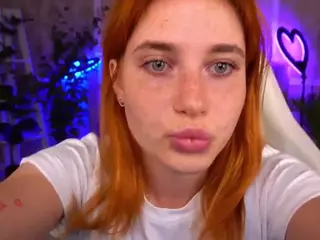 EmilyFoxy's Live Sex Cam Show