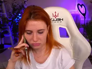 EmilyFoxy's Live Sex Cam Show