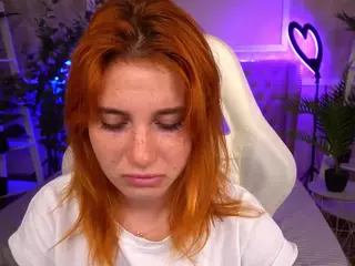 EmilyFoxy's Live Sex Cam Show
