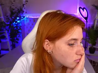 EmilyFoxy's Live Sex Cam Show