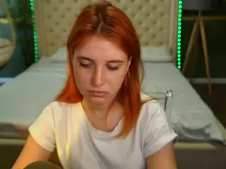 EmilyFoxy's Live Sex Cam Show