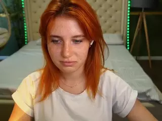 EmilyFoxy's Live Sex Cam Show