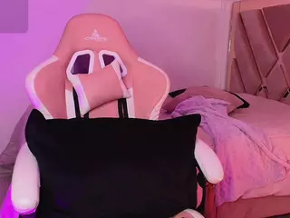 July Villa's Live Sex Cam Show