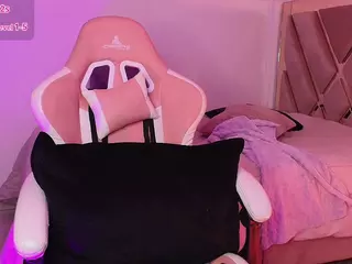 July Villa's Live Sex Cam Show