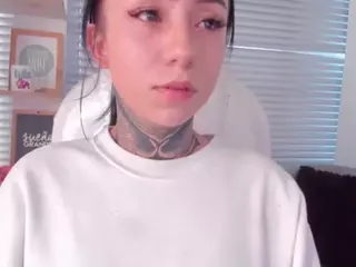 linda_miller's Live Sex Cam Show