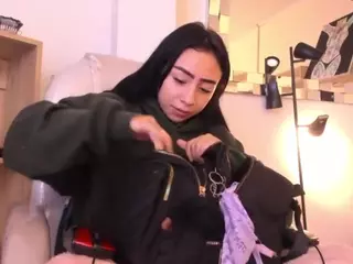 linda_miller's Live Sex Cam Show
