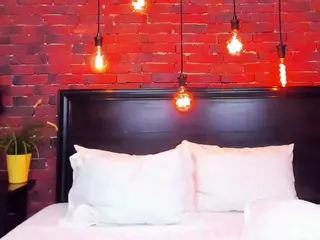christynaross's Live Sex Cam Show