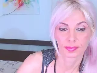 HoneyLara's Live Sex Cam Show
