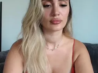 Miss Sasha's Live Sex Cam Show