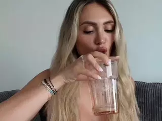 Miss Sasha's Live Sex Cam Show