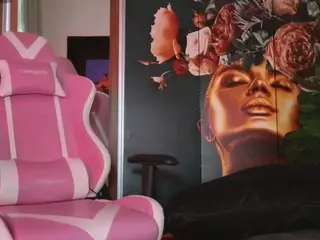 SweetReya's Live Sex Cam Show