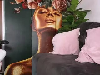 SweetReya's Live Sex Cam Show