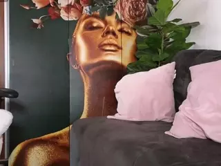 SweetReya's Live Sex Cam Show