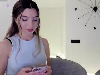 SweetReya's Live Sex Cam Show