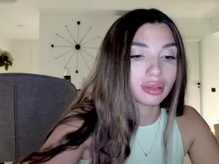 SweetReya's Live Sex Cam Show