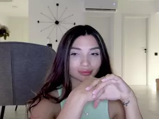 SweetReya's Live Sex Cam Show