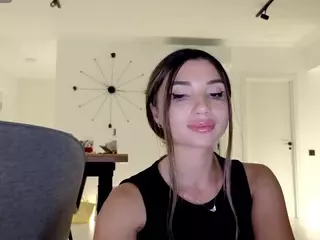 SweetReya's Live Sex Cam Show