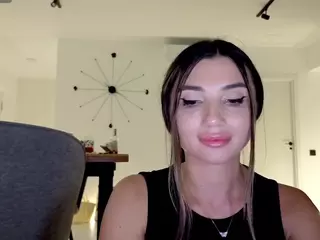 SweetReya's Live Sex Cam Show