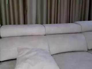 SweetReya's Live Sex Cam Show