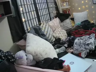 voyeurcam sheenarose 01's Live Sex Cam Show