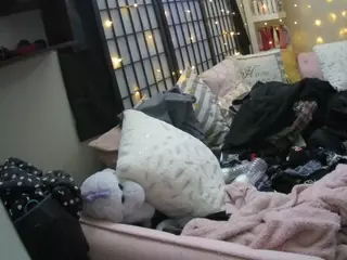 voyeurcam sheenarose 01's Live Sex Cam Show
