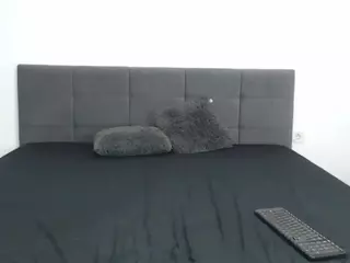 Miss Soniaa's Live Sex Cam Show