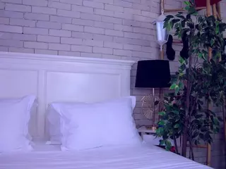 annabellastar's Live Sex Cam Show