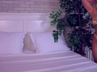 annabellastar's Live Sex Cam Show