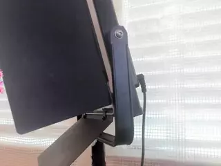 Classy4uuuu's Live Sex Cam Show