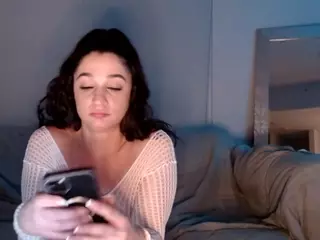 Sicily Deluxe's Live Sex Cam Show