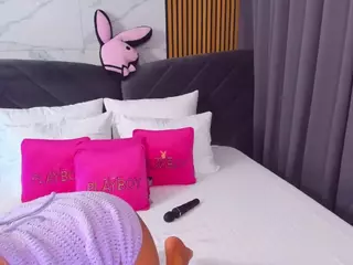 AwwElla's Live Sex Cam Show