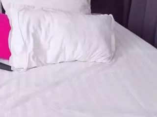 AwwElla's Live Sex Cam Show