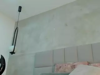 kikievega's Live Sex Cam Show