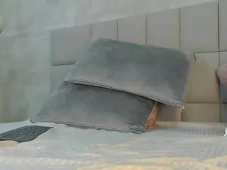 kikievega's Live Sex Cam Show