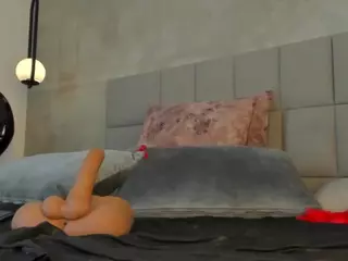 kikievega's Live Sex Cam Show