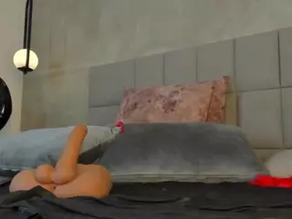 kikievega's Live Sex Cam Show