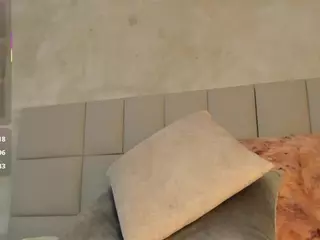 kikievega's Live Sex Cam Show