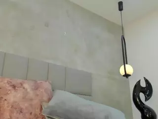 kikievega's Live Sex Cam Show