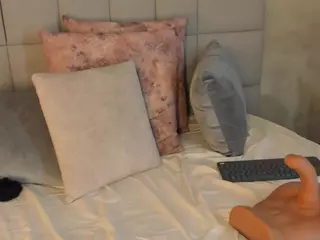 kikievega's Live Sex Cam Show