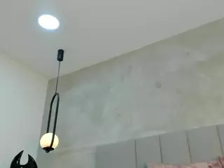 kikievega's Live Sex Cam Show