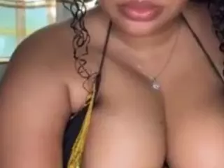 Kitty's Live Sex Cam Show